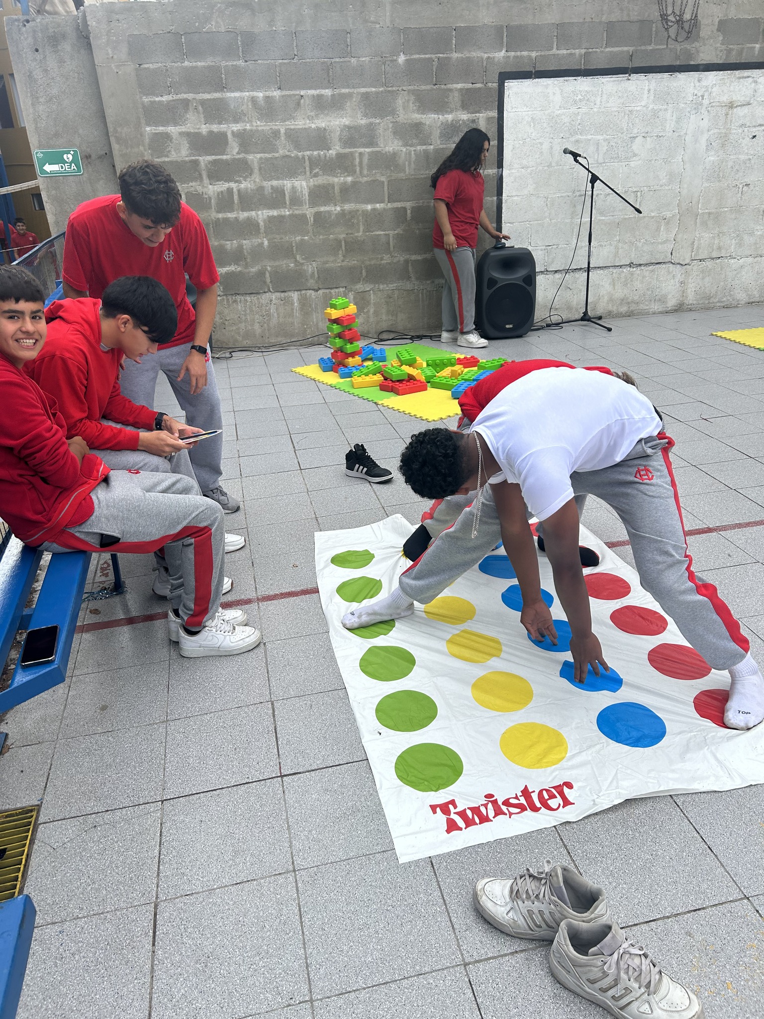 ¡Celebramos el Día de la Convivencia Escolar en el Colegio H.F. Camilo Henríquez! 2025 - 494522843_1159427635980227_7028222923464071729_n.jpg